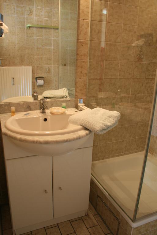 Hotel Altes Zollhaus Bad Tölz Zimmer foto